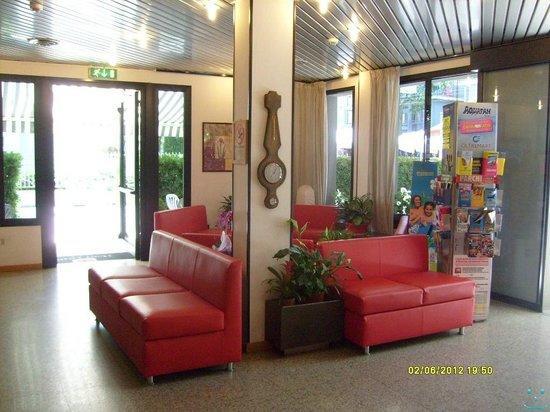 Hotel Giglio Rimini Exteriör bild